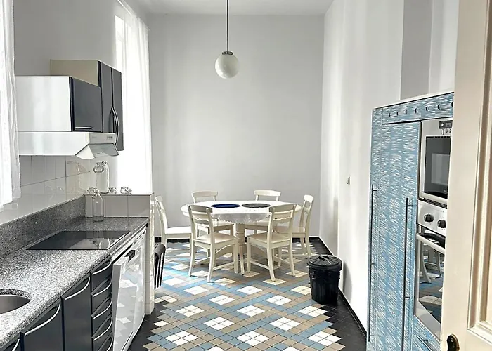 Bella - Old Town, Balcony Appartamento